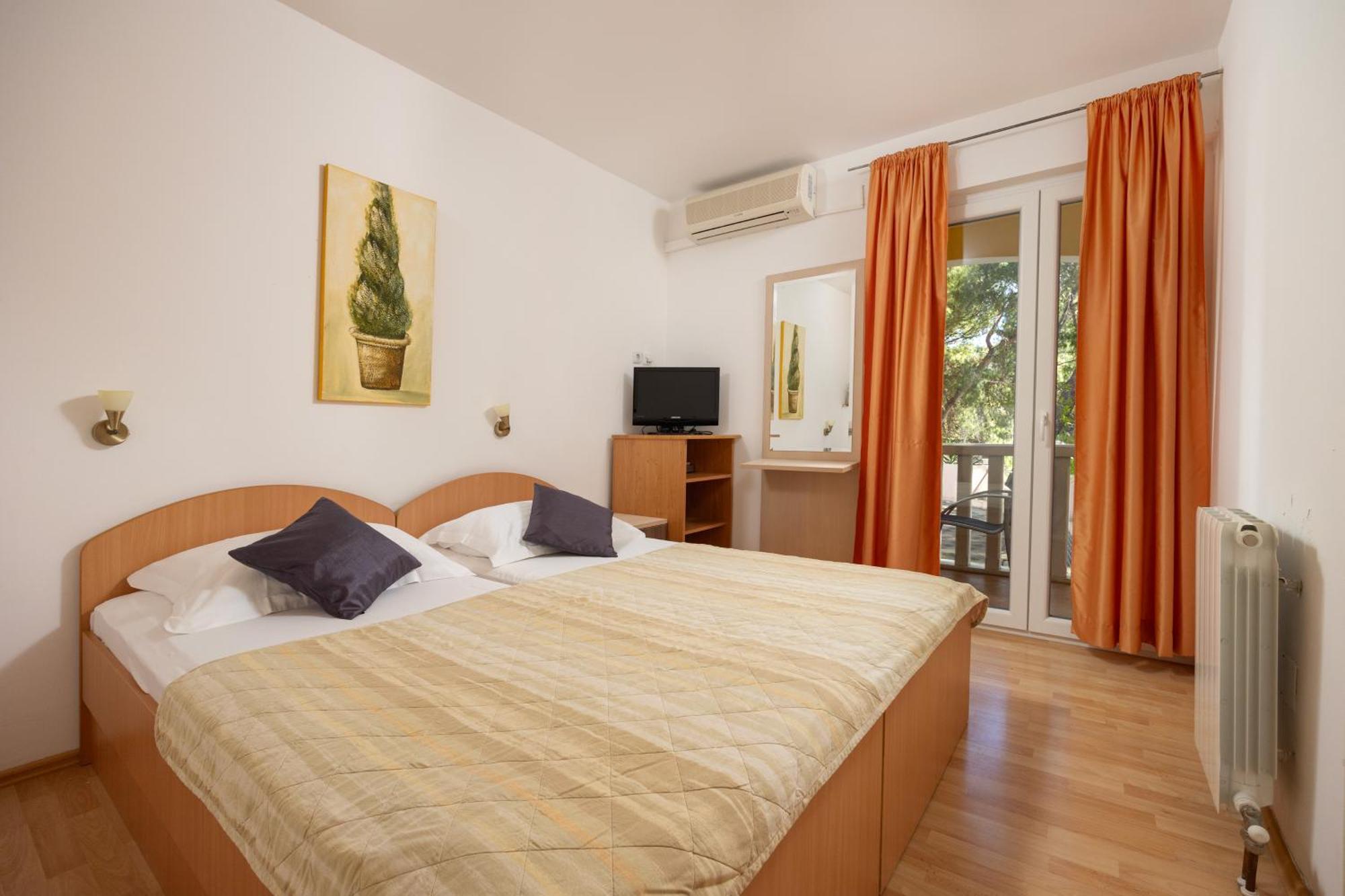 Premium Apartments - Lavica Beach Podstrana Kültér fotó