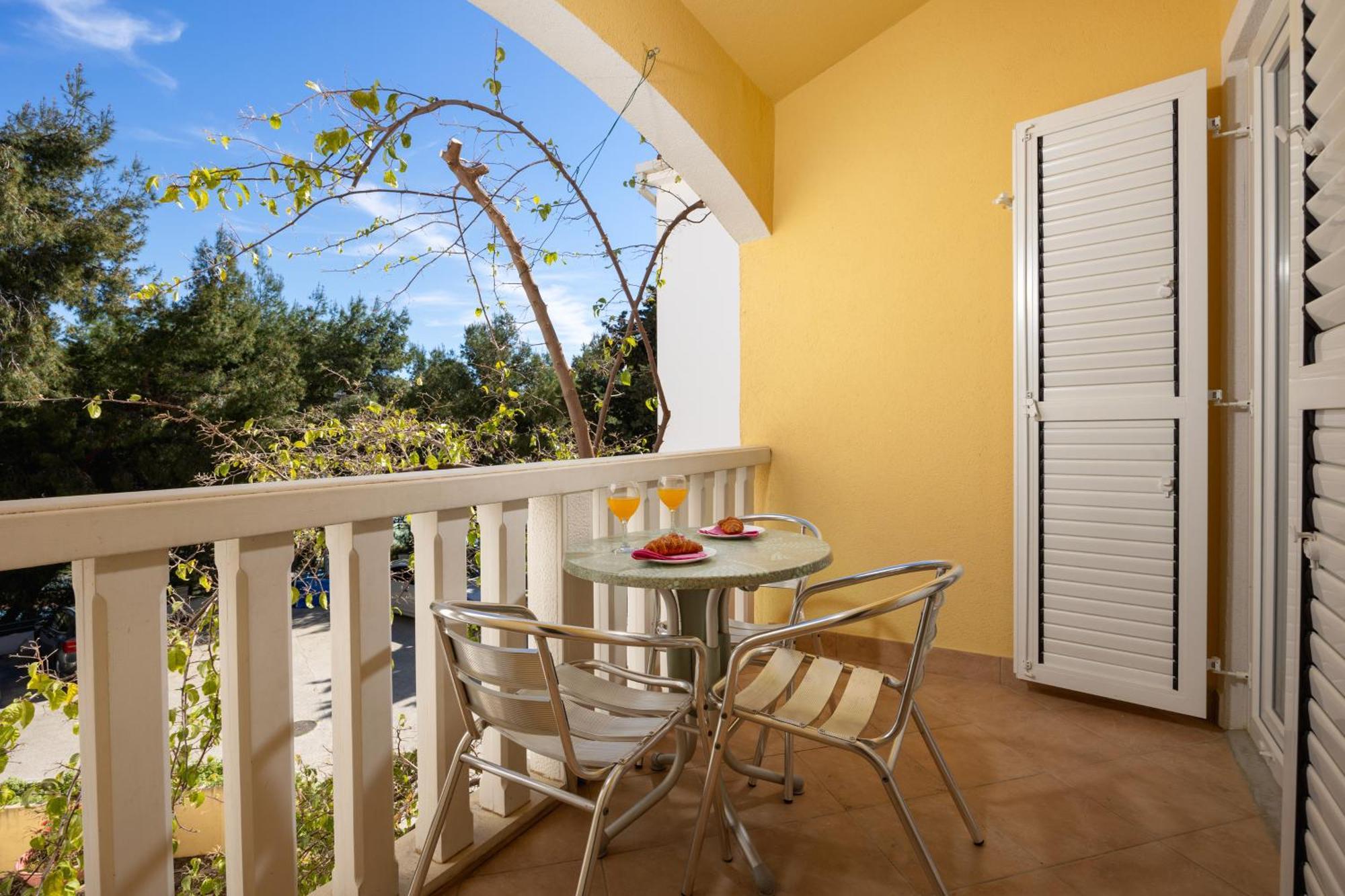 Premium Apartments - Lavica Beach Podstrana Kültér fotó